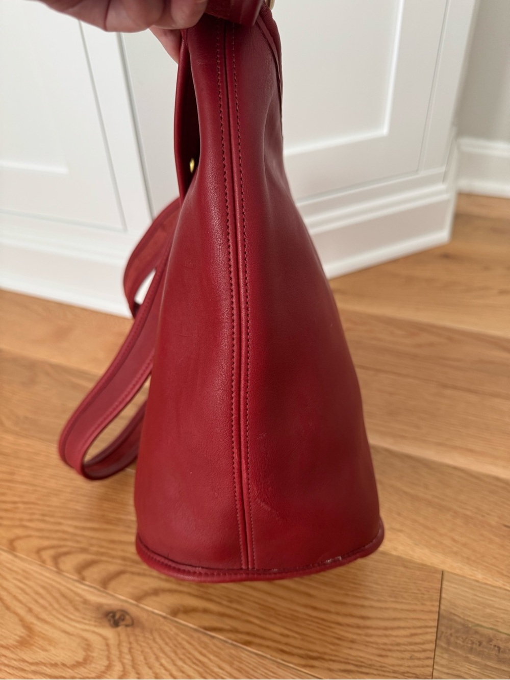 Vintage Coach Helen’s Legacy 9953 Red Leather Duffle Bucket Bag - Picture 9 of 14